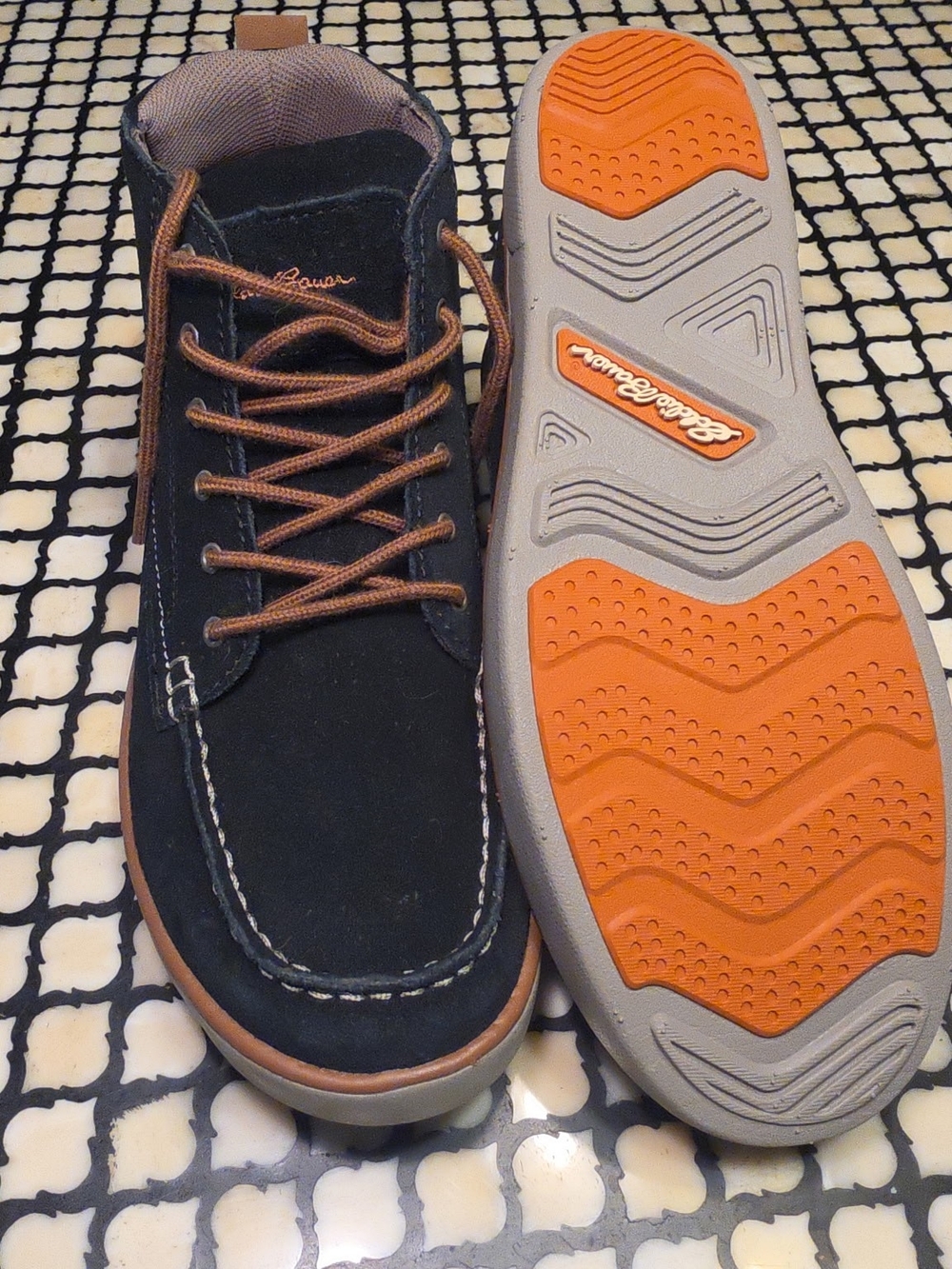 Eddie Bauer Women's Moc Toe Boots sz 9 NWOT Chukka boot